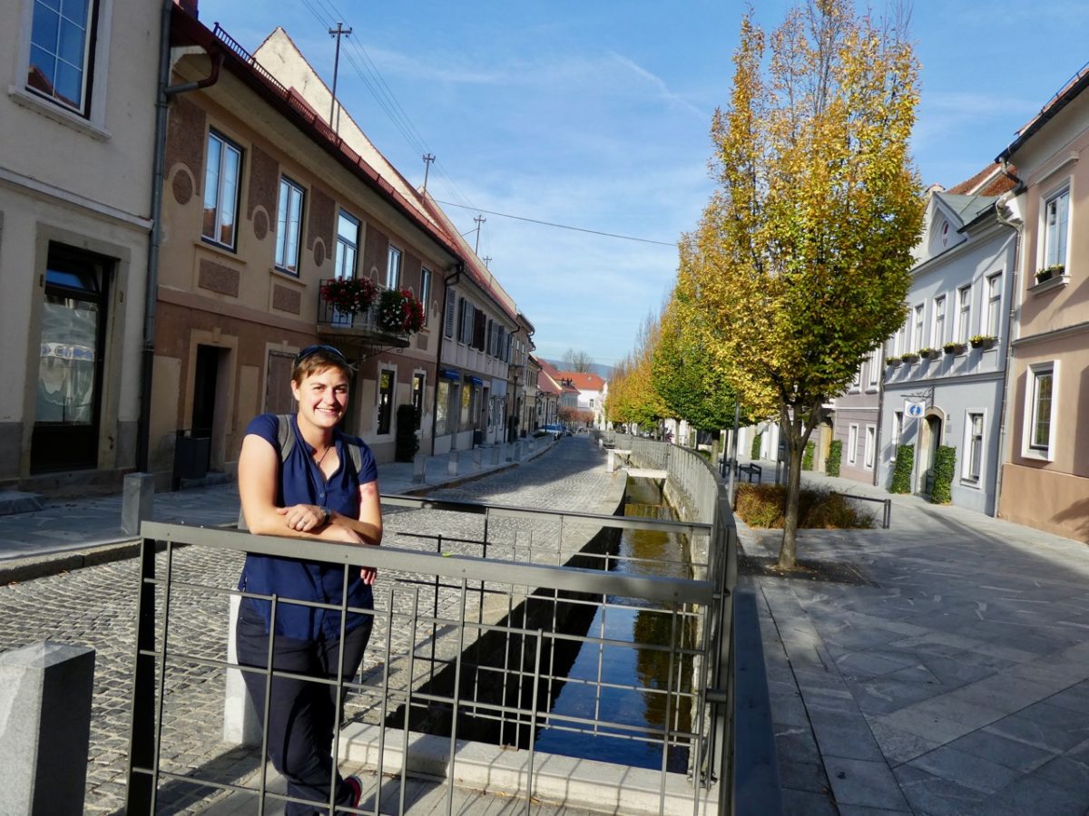 Nina Buh, turistična vodnica